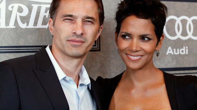 halle berry olivier martinez 660 reuters.JPG